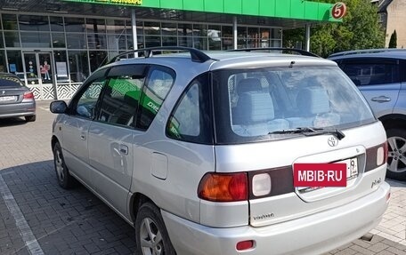 Toyota Picnic I, 1999 год, 550 000 рублей, 2 фотография