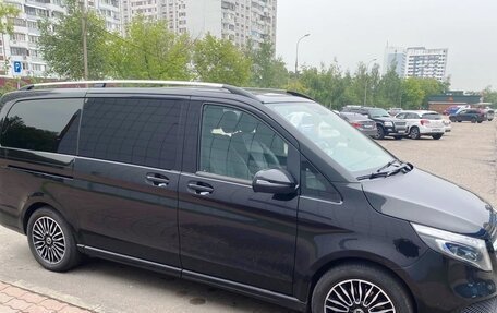 Mercedes-Benz V-Класс, 2019 год, 5 100 000 рублей, 3 фотография