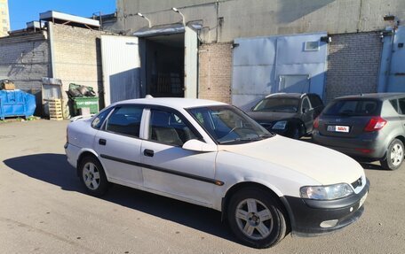 Opel Vectra B рестайлинг, 1999 год, 185 000 рублей, 4 фотография