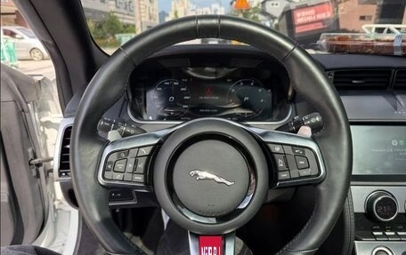 Jaguar F-Type I рестайлинг 2, 2021 год, 3 849 808 рублей, 5 фотография