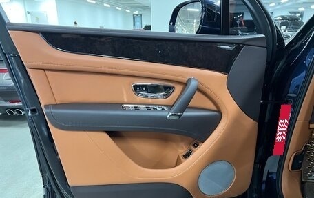 Bentley Bentayga I, 2020 год, 15 937 735 рублей, 7 фотография