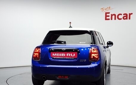 MINI Hatch, 2019 год, 1 239 334 рублей, 4 фотография