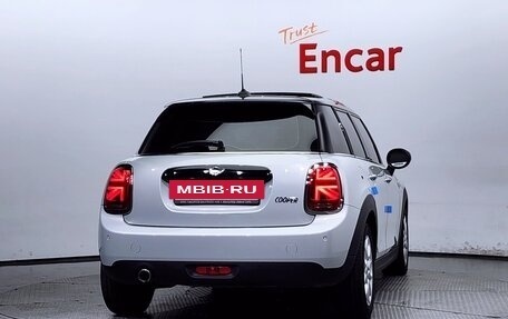 MINI Hatch, 2020 год, 1 459 568 рублей, 4 фотография