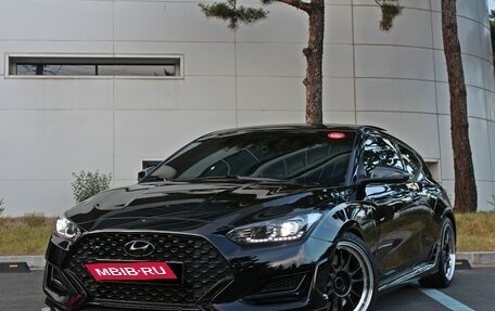 Hyundai Veloster II, 2021 год, 1 984 000 рублей, 1 фотография