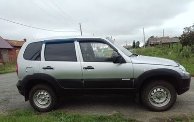 Chevrolet Niva I рестайлинг, 2011 год, 420 000 рублей, 1 фотография