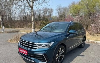 Volkswagen Tiguan II, 2021 год, 2 286 000 рублей, 1 фотография