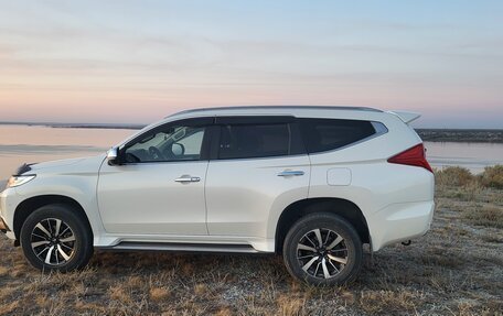 Mitsubishi Pajero Sport III рестайлинг, 2019 год, 3 700 000 рублей, 1 фотография