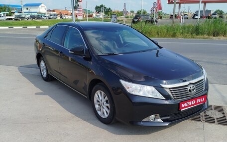 Toyota Camry, 2014 год, 1 390 000 рублей, 1 фотография