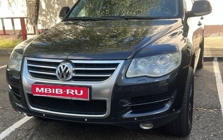 Volkswagen Touareg III, 2007 год, 900 000 рублей, 1 фотография