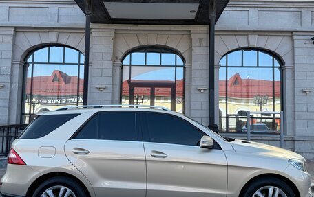 Mercedes-Benz M-Класс, 2012 год, 2 170 000 рублей, 2 фотография