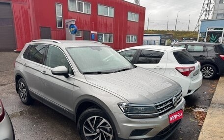 Volkswagen Tiguan II, 2018 год, 2 870 000 рублей, 1 фотография