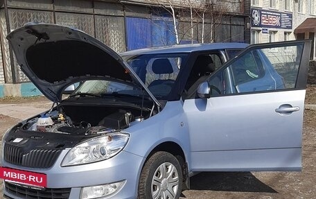 Skoda Fabia II, 2011 год, 650 000 рублей, 5 фотография