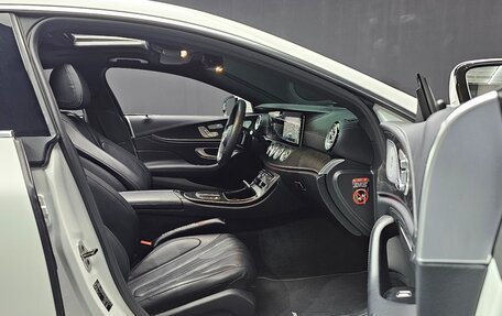 Mercedes-Benz CLS, 2022 год, 4 451 805 рублей, 9 фотография