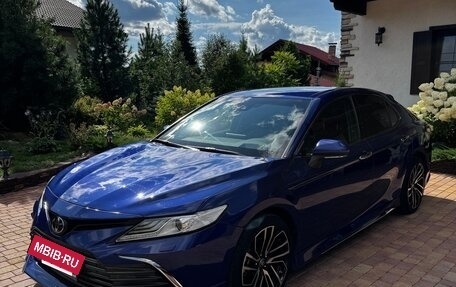 Toyota Camry, 2021 год, 4 250 000 рублей, 4 фотография