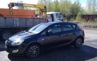 Opel Astra J, 2011 год, 800 000 рублей, 1 фотография