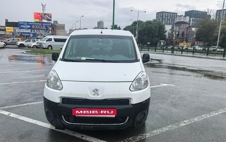 Peugeot Partner II рестайлинг 2, 2012 год, 790 000 рублей, 6 фотография