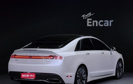 Lincoln MKZ II рестайлинг, 2019 год, 2 062 613 рублей, 2 фотография