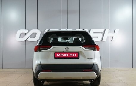 Toyota RAV4, 2024 год, 3 999 000 рублей, 4 фотография