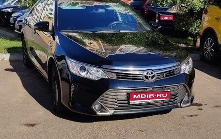 Toyota Camry, 2015 год, 2 650 000 рублей, 1 фотография