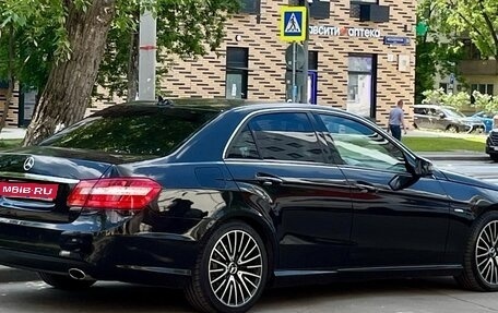 Mercedes-Benz E-Класс, 2010 год, 1 750 000 рублей, 1 фотография