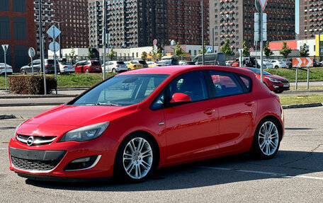 Opel Astra J, 2012 год, 749 000 рублей, 1 фотография