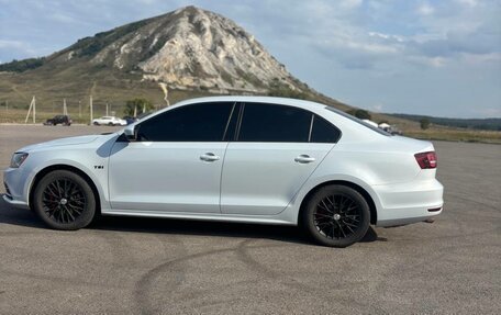 Volkswagen Jetta VI, 2017 год, 1 400 000 рублей, 4 фотография
