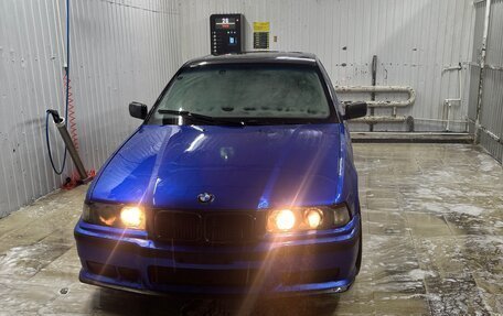 BMW 3 серия, 1991 год, 320 000 рублей, 1 фотография