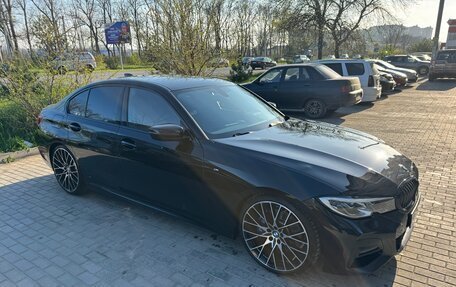 BMW 3 серия, 2019 год, 3 650 000 рублей, 2 фотография