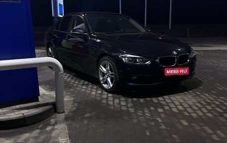 BMW 3 серия, 2018 год, 2 300 000 рублей, 1 фотография