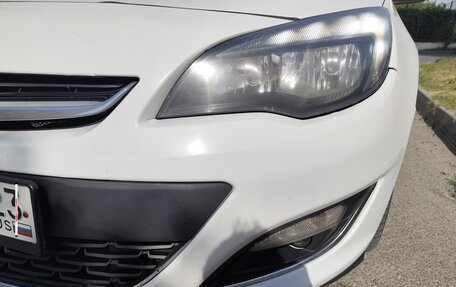 Opel Astra J, 2013 год, 800 000 рублей, 6 фотография