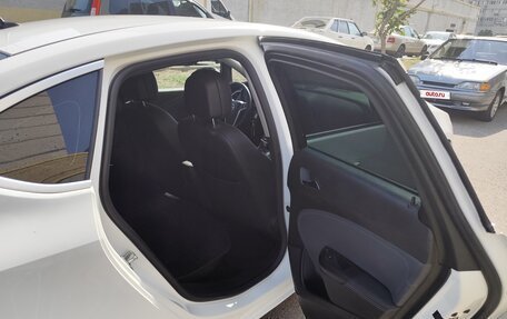 Opel Astra J, 2013 год, 800 000 рублей, 12 фотография