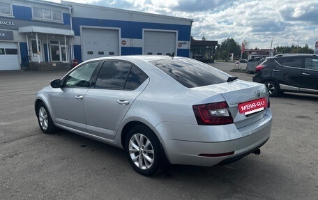 Skoda Octavia, 2018 год, 1 850 000 рублей, 3 фотография