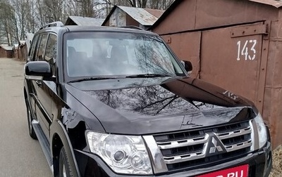 Mitsubishi Pajero IV, 2013 год, 1 950 000 рублей, 1 фотография