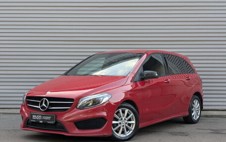 Mercedes-Benz B-Класс, 2016 год, 1 495 000 рублей, 1 фотография