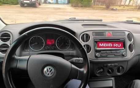 Volkswagen Tiguan I, 2008 год, 977 000 рублей, 1 фотография