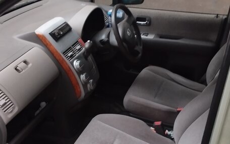 Honda Mobilio I, 2002 год, 280 000 рублей, 5 фотография