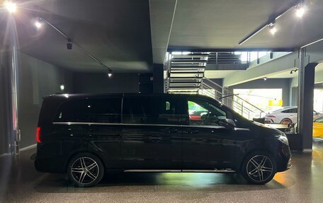 Mercedes-Benz V-Класс, 2025 год, 17 024 000 рублей, 3 фотография