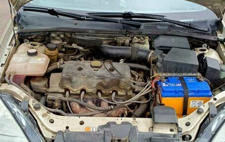 Ford Focus IV, 2001 год, 285 000 рублей, 9 фотография