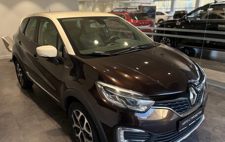 Renault Kaptur I рестайлинг, 2017 год, 1 449 000 рублей, 2 фотография