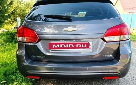 Chevrolet Cruze II, 2013 год, 800 000 рублей, 3 фотография