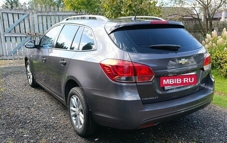 Chevrolet Cruze II, 2013 год, 800 000 рублей, 5 фотография