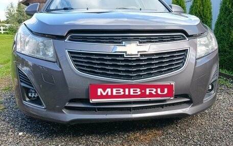 Chevrolet Cruze II, 2013 год, 800 000 рублей, 2 фотография