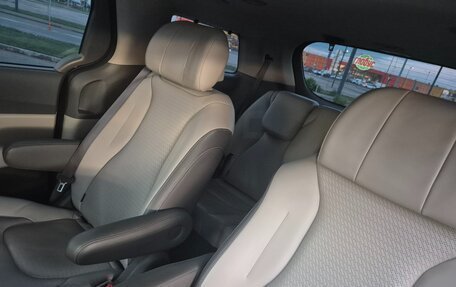 KIA Carnival, 2020 год, 3 650 000 рублей, 11 фотография