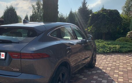 Jaguar E-Pace, 2018 год, 2 970 000 рублей, 6 фотография