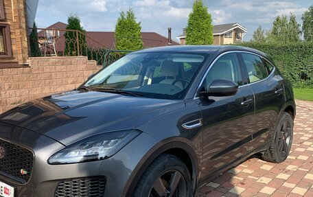 Jaguar E-Pace, 2018 год, 2 970 000 рублей, 3 фотография