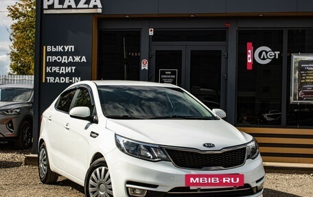 KIA Rio III рестайлинг, 2016 год, 999 000 рублей, 2 фотография