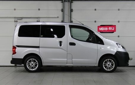 Nissan NV200, 2015 год, 1 300 000 рублей, 4 фотография