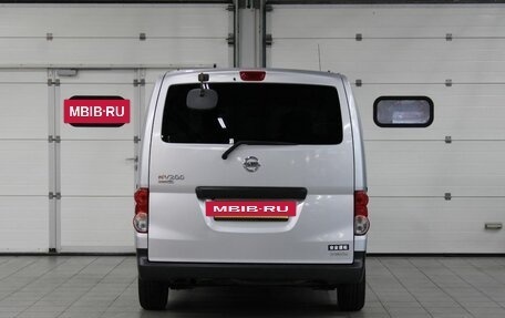 Nissan NV200, 2015 год, 1 300 000 рублей, 5 фотография