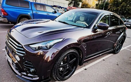 Infiniti QX70, 2014 год, 3 370 000 рублей, 8 фотография