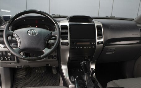 Toyota Land Cruiser Prado 120 рестайлинг, 2007 год, 1 950 000 рублей, 6 фотография